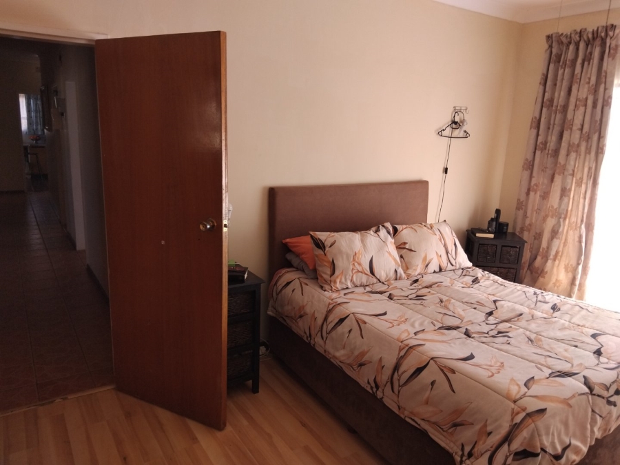 3 Bedroom Property for Sale in Meiringspark Ext 2 North West
